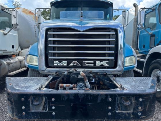 2014 Mack Granite GU813 — photo 5