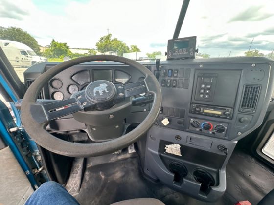 2014 Mack Granite GU813 — photo 14