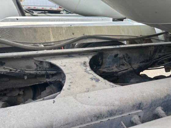 2014 Mack Granite GU813 — photo 17