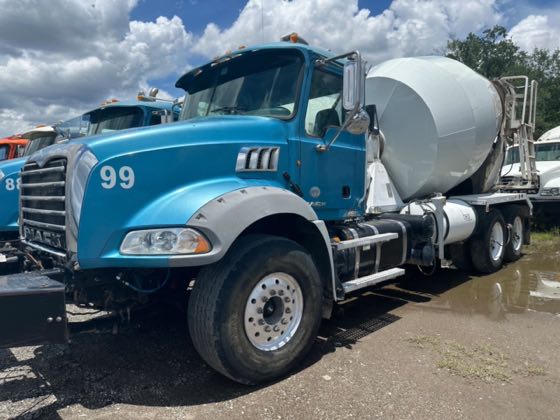 2014 Mack Granite GU813 — photo 7