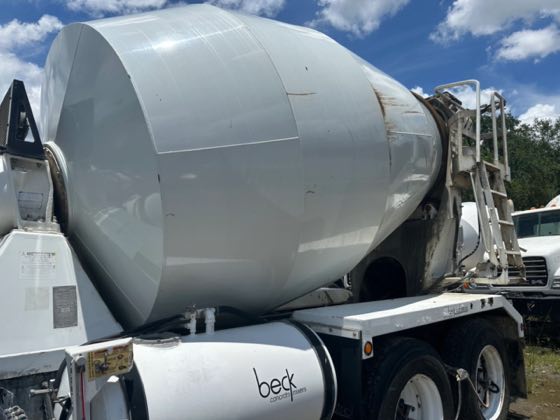 2014 Mack Granite GU813 — photo 8
