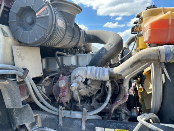 2009 Mack Granite GU813 — photo 15