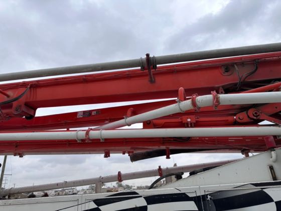 2003 Mack MR688S with 39-metre Schwing boom pump — photo 25