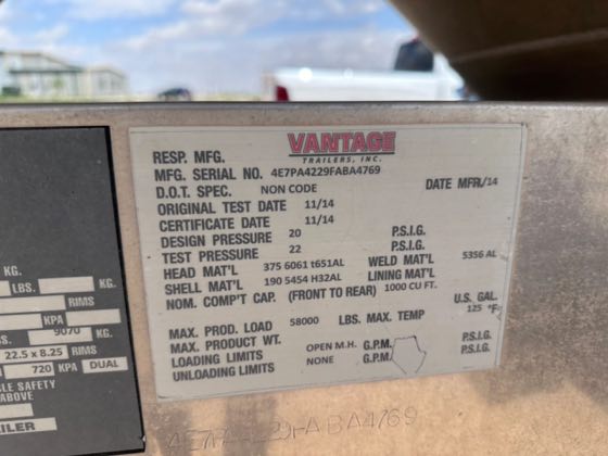 2015 Vantage P42-1000 pneumatic dry bulk cement trailer — photo 12