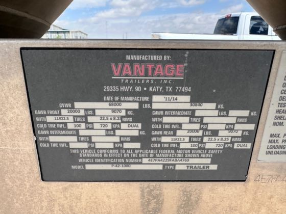 2015 Vantage P42-1000 pneumatic dry bulk cement trailer — photo 14