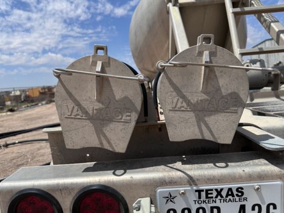 2015 Vantage P42-1000 pneumatic dry bulk cement trailer — photo 25