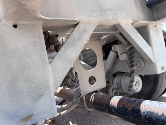 2015 Vantage P42-1000 pneumatic dry bulk cement trailer — photo 34